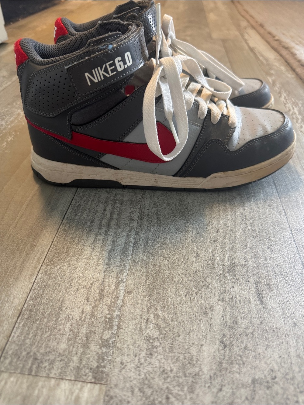 Nike Kids Gray & Red High-Top Sneakers with White Laces